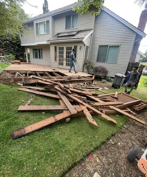 Installation of pavers. Retaining wall. Children's play area and installation of lights in Snohomish 